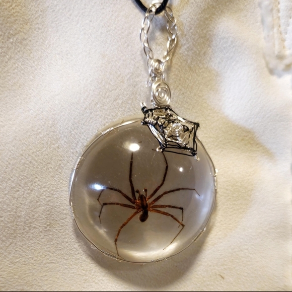 Silver Spider Pendant Necklace - Picture 3 of 7